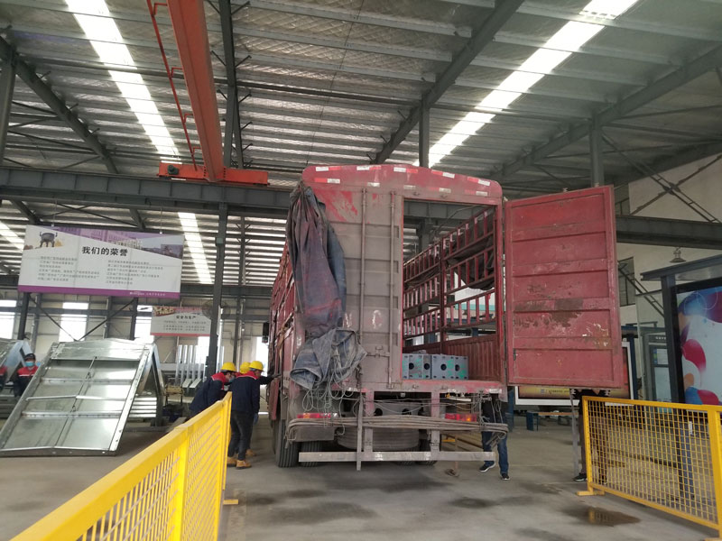  候車亭制作廠家發往內蒙第二批智能公交候車亭發貨記錄 